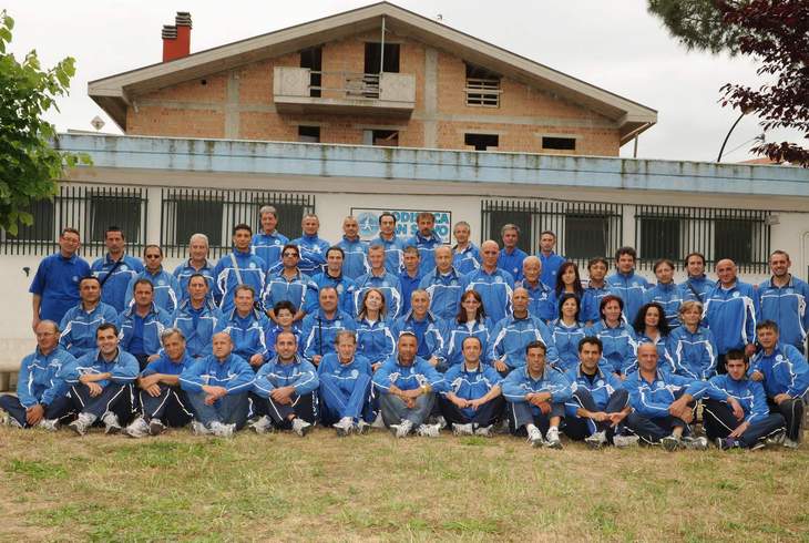 GRUPPO 2010 , MANCANO 24 ATLETI